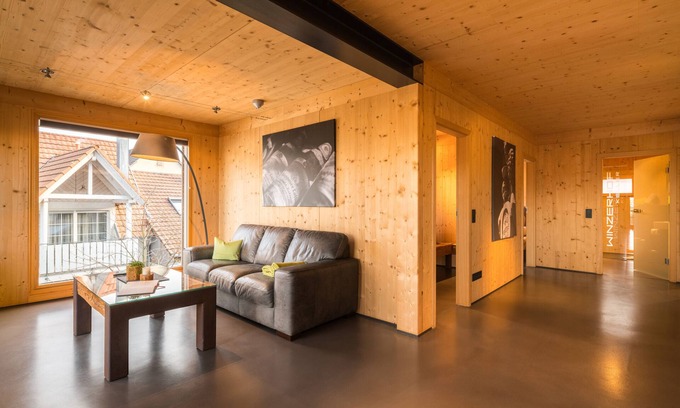 Auggen Apartment | Relax at Ferienwohnung Spätburgunder with Pool & Ocean View