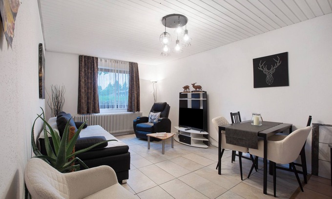 St. Blasien Apartment | Cozy Ferreira's Ferienwohnung: Mountain View & Shared Garden
