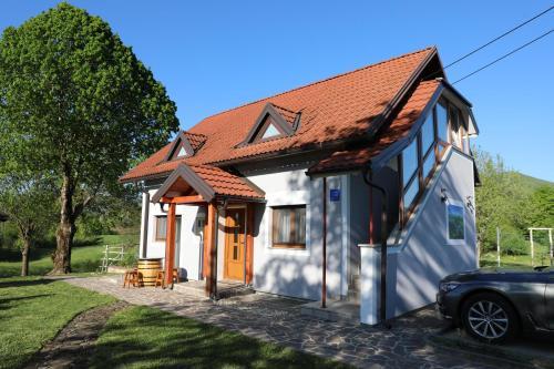 Smoljanac Apartment | Exceptional Apartment Filomena with Breakfast & Family-Friendly Perks