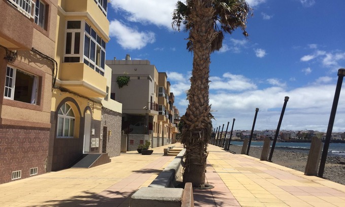 Playa de Arinaga Apartment | Oceanfront Apartment: Ideal for Exploring Gran Canaria