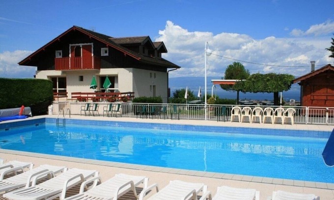 Armoy Apartment | Ideal 2-Room Apartment for Families with Ocean Views