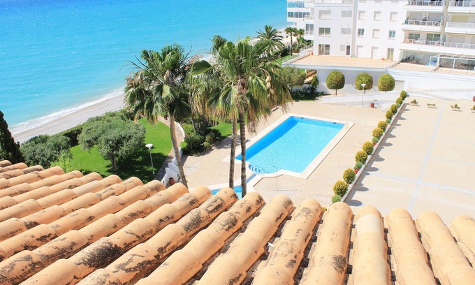 Altea Apartment | Guest Rated 9.6: Oceanfront Apartment in Altea with Pool