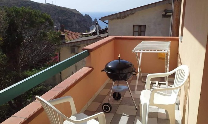 Buggerru Apartment | Oceanfront Apartment in Buggerru - Rated 9.4 by Guests