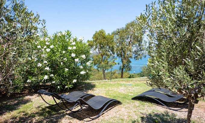 Saint-Florent Apartment | Pet-Friendly Apartment in Saint Florent with Ocean Views