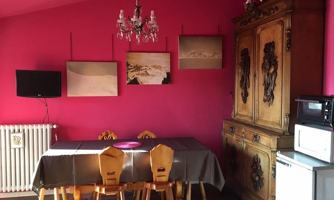 Mongnod Apartment | Cozy Torgnon Apartment Near Cableway - Pet Friendly & Spa