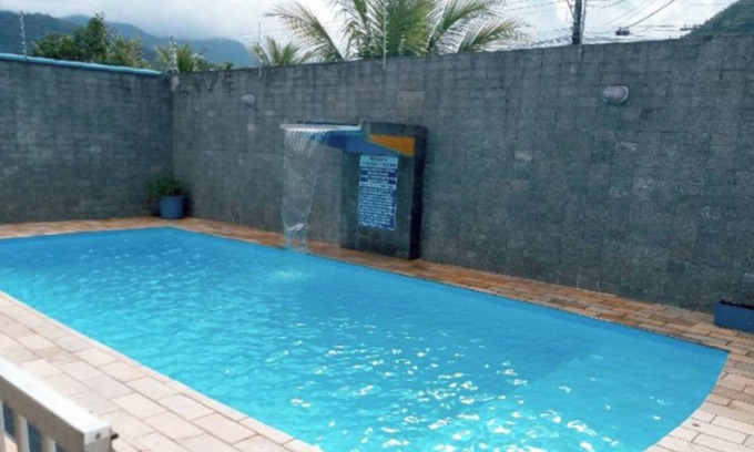 Martim de Sa Apartment | Beachfront Apartment Foot: Ocean Views and Family-Friendly