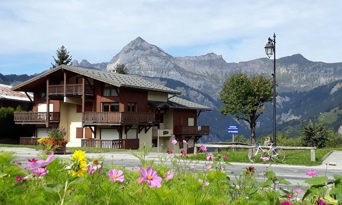 Crest-Voland Apartment | Cozy Apartment Crest-Voland for 4 with Kitchen Amenities