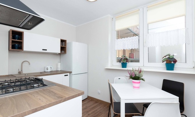 Wroclaw Old Town Apartment | Cozy Apartment for 5 Steps from the Town Square