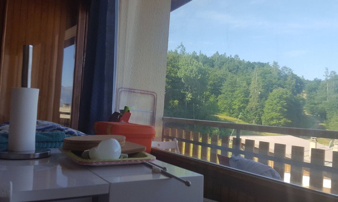 Ancelle Apartment | Inviting Apartment for Groups at the Foot of Ancelle Slopes