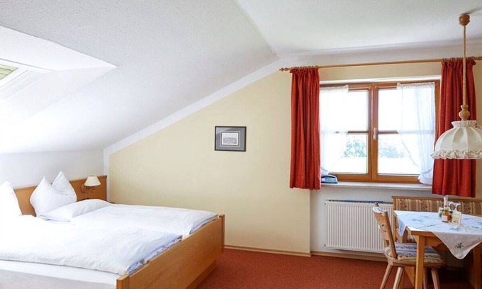 Prien am Chiemsee Apartment | Cozy Apartment for 2 with Kitchen & Spa Amenities