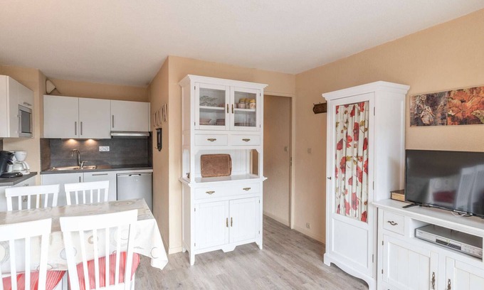 Pla d'Adet Apartment | Apartment for 6 people close to ski slopes