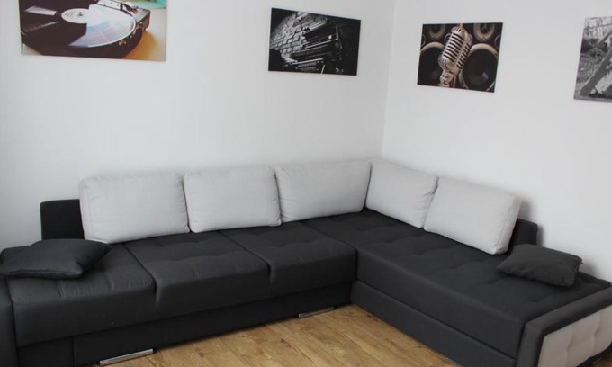 Vinnytsya Apartment | Inviting Apartment for Guests with Soul - Rated 9.6/10