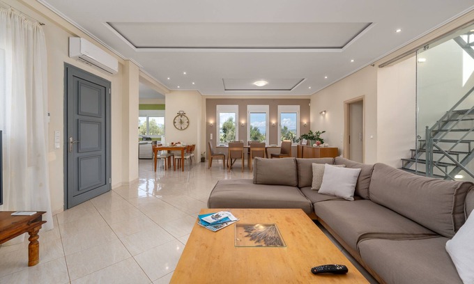 Piperitsa Apartment | Cozy Apartment for Families and Nomads by the Ocean