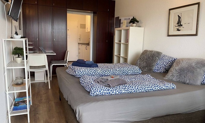 Region Hannover District Apartment | Sea View Apartment Fräulein Clara with Pool & Spa Amenities