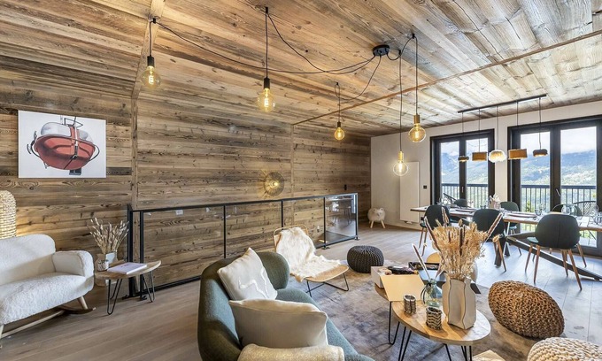 Courchevel Villa | Cozy Apartment Alpine Ski: Family-Friendly & Accessible