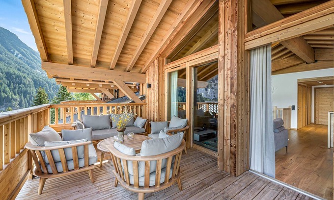 Courchevel Villa | Spacious Four Bedroom Villa - Perfect for Family Getaways