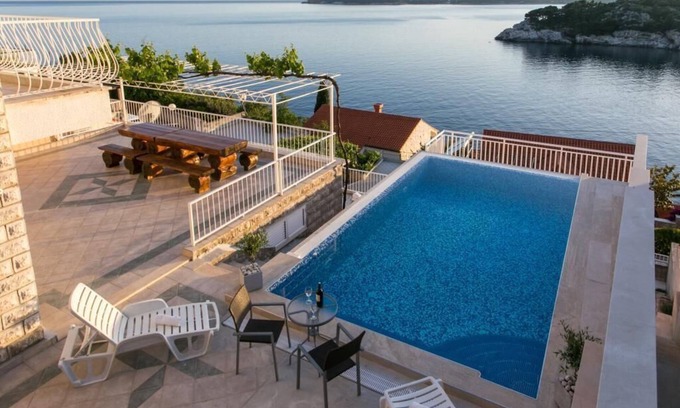 Stikovica Apartment | Cozy Apartment Franceska with Terrace and Sea Views