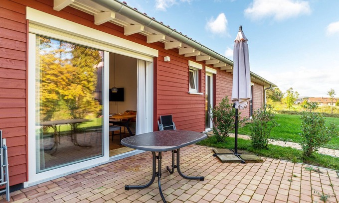Conweiler Apartment | Elegant Apartment 'Frühling' with Pool & Pet-Friendly Perks