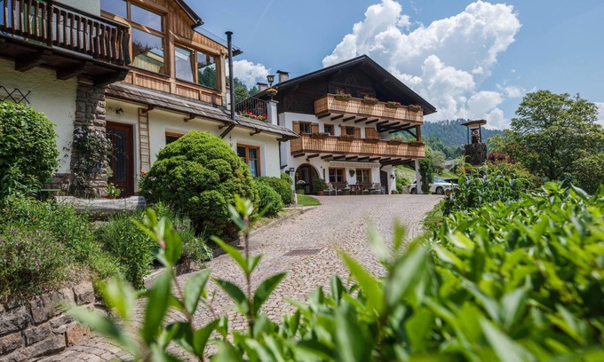 Trodena Apartment | Idyllic Gabrielli Luise: Mountain Views, Wi-Fi & Garden Oasis
