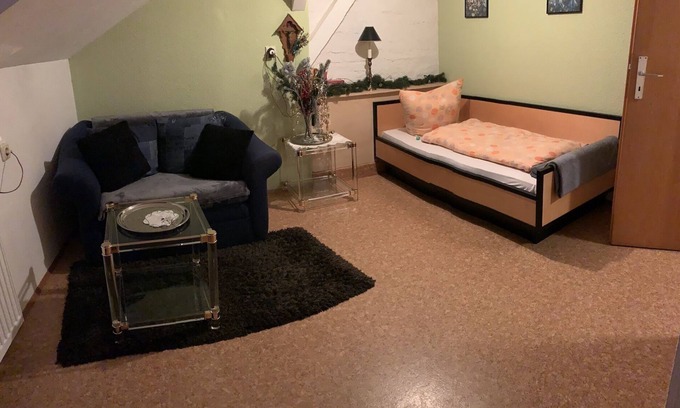 Altotting Apartment | Gartenblick Apartment: Balcony Views & Family-Friendly Stay