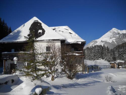 Vordernberg Apartment | Oceanfront Apartment Gerald: Family-Friendly Retreat