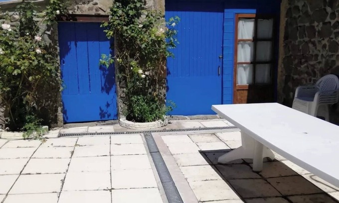Saint-Priest Apartment | Gîte L'ecureuil: Relax by the Pool with Private Terrace