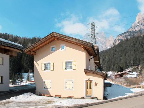 Pera Apartment | Family-Friendly Stay at Apartment Giuditta by Interhome