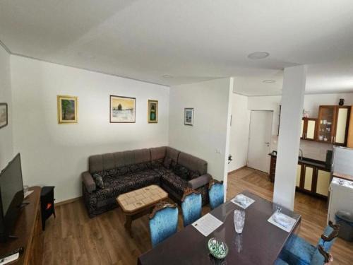 Municipality of Gracac Apartment | Apartment Gracac - Two Bedroom Apartment with Terrace