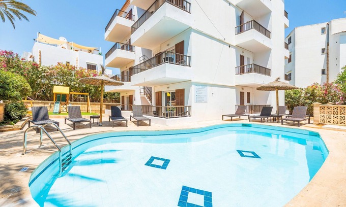 Cala Ferrera Apartment | Relaxing Apartment 'Gran Sol 8' with Pool & Ocean View