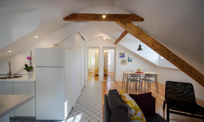 Gruz Apartment | Top-Rated Apartment Grazioso: Family-Friendly Oasis