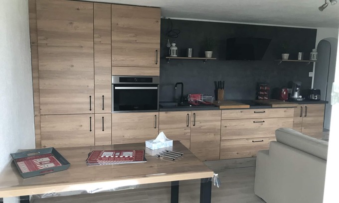 Les Issambres Apartment | Oceanfront Apartment Ground Garden with Spa & Family Appeal