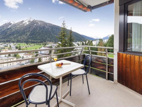 Meierhof Apartment | Family-Friendly Apartment Guardaval with Private Pool Access
