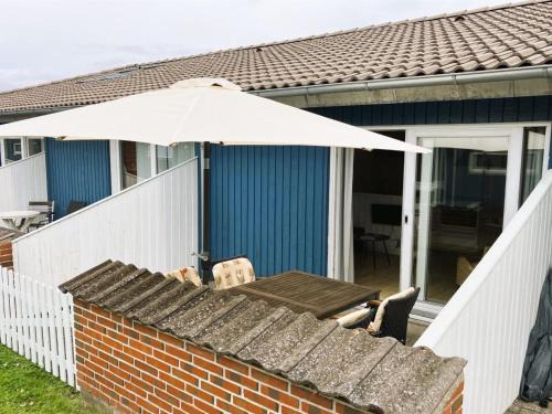 Bogense Apartment | Cozy Apartment Gudke - Steps from the Sea in Funen