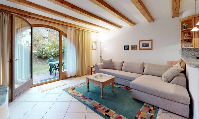 Celerina-Schlarigna Apartment | Convenient Apartment House with Spa & Family Amenities