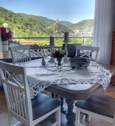 Cochem Bed & Breakfast | Oceanfront Retreat at Apartment Happy Mosel - Rated 9.3/10