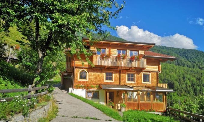 Grosskirchheim Apartment | Apartment Haus Lenzer in Heiligenblut - 6 persons, 3 bedrooms