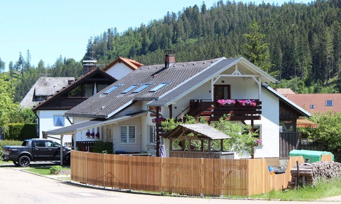 St. Blasien Apartment | Comfortable Stay at Apartment Haus Maria with Breakfast & More