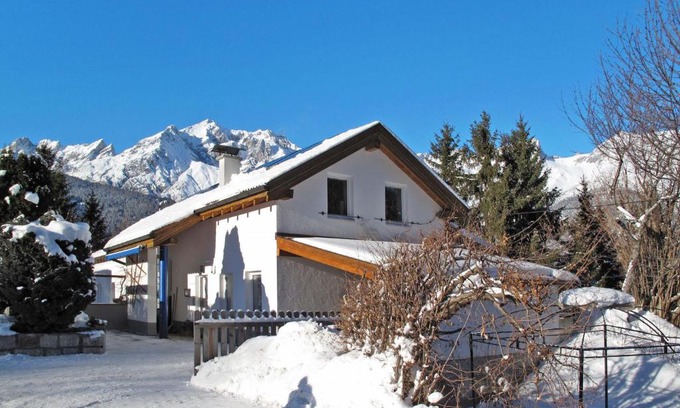 Tobadill Apartment | Pet & Child Friendly Apartment Helga - Guest Rated 9.1/10