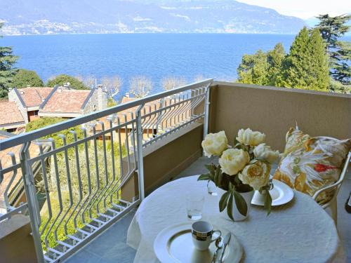 Porto Valtravaglia Apartment | Oceanfront Apartment Hermitage-2 with Pool & Ocean View