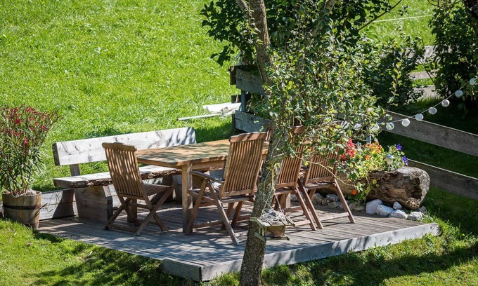 Weerberg Apartment | Family-Friendly Farm Retreat at Apartment Hirzerblick