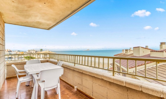 San Javier Apartment | Sea View Apartment 'Horizonte' with Pool and Wi-Fi Access