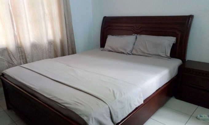 Kivukoni Apartment | Budget-Friendly Apartment House in Dar with Kitchen Access