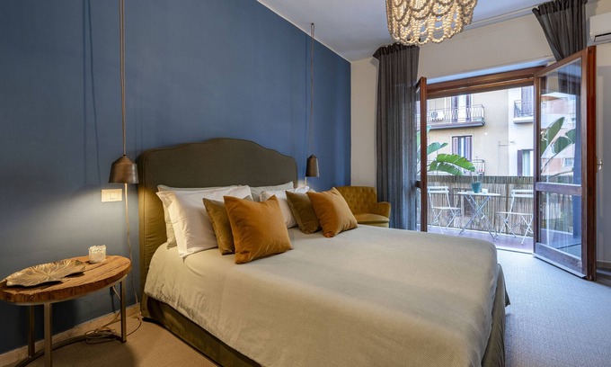 Bari City Centre Apartment | Experience House Putignani 181 with Private Terrace & Ocean View