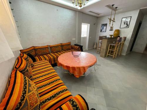 Tamrhakht Apartment | Pet Friendly Berbère Housse - Guest Rated 10/10 Stay