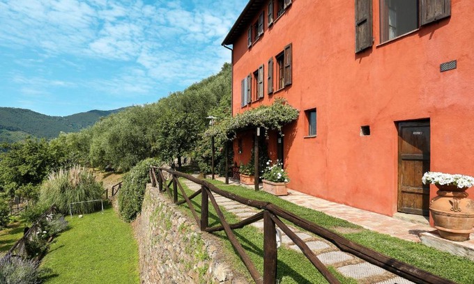 Buti Apartment | Pet-Friendly Apartment I Limoni - BUT151 with Pool & 9/10 Rating