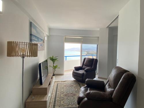 Lecherías Apartment | Apartment in front of the beach in Lechería