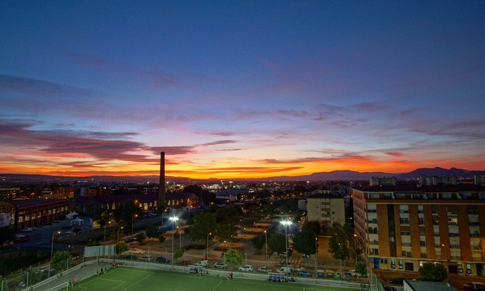 Zaidin Apartment | Discover Granada from Your Ideal Apartment near Campus de la Salud