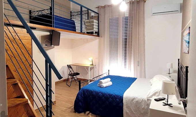 Paceco Apartment | Apartment IL GIRASOLE - strategically located