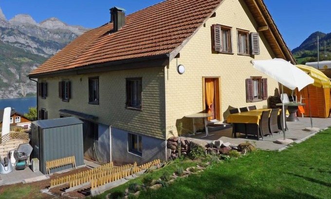 Quarten Apartment | Apartment Im Hof in Quarten - 6 persons, 2 bedrooms