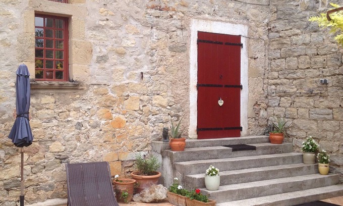 La Tour-Sur-Orb Apartment | Experience History at Chateau de Boussagues Apartment